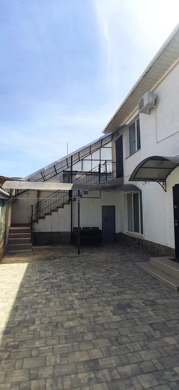 Частный дом