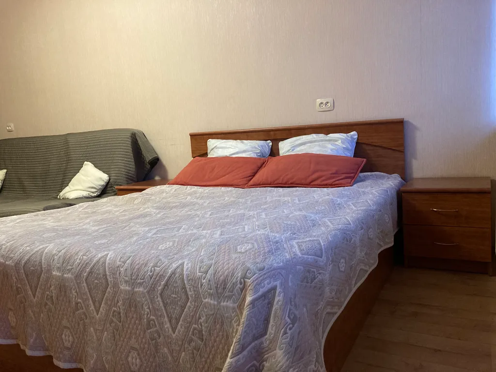 Уютная и недорогая квартира — аренда посуточно в Рязань