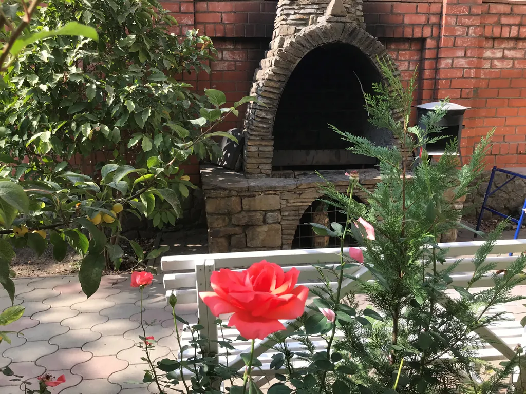 Дом рядом с парком Краснодар с банькой и бассейном