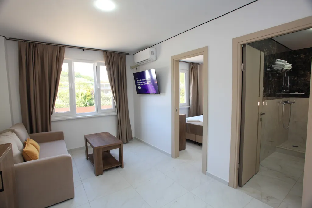 Полулюкс четырехместный