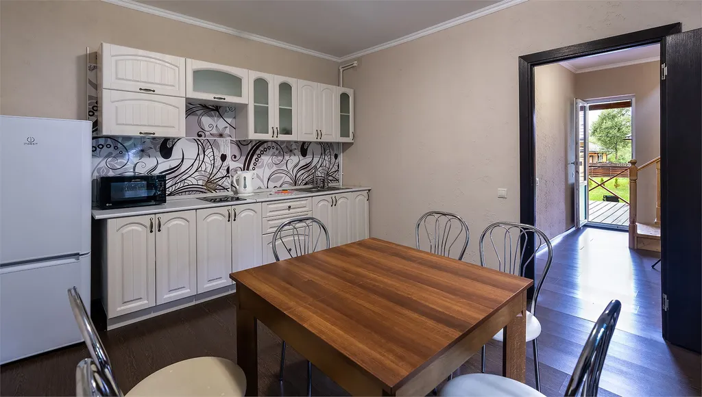 4-комнатный Дом