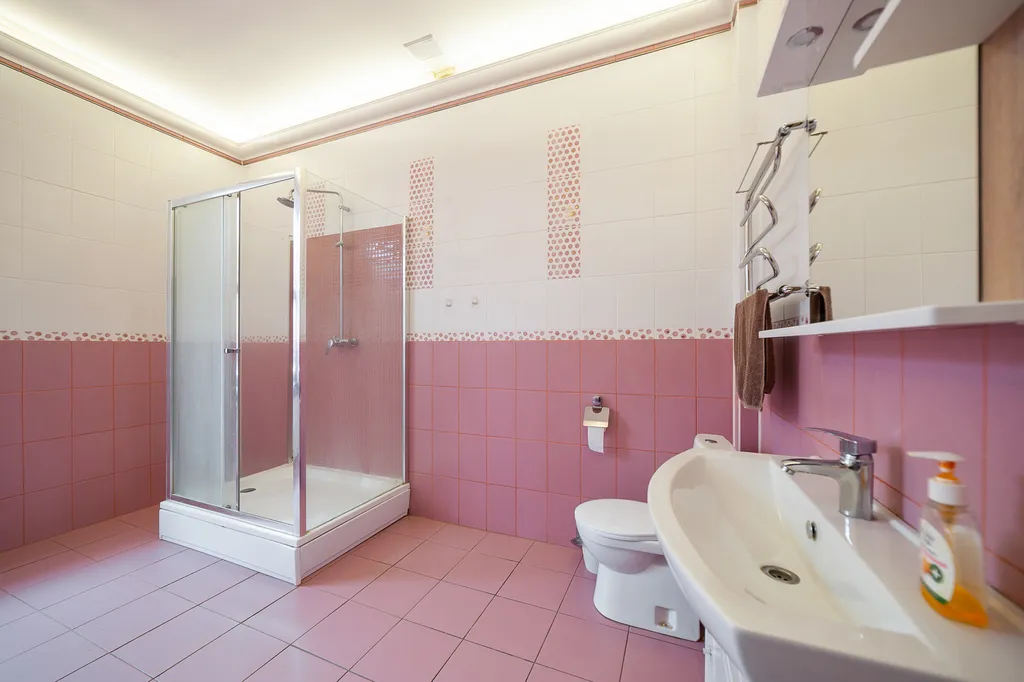 6-комнатный Дом