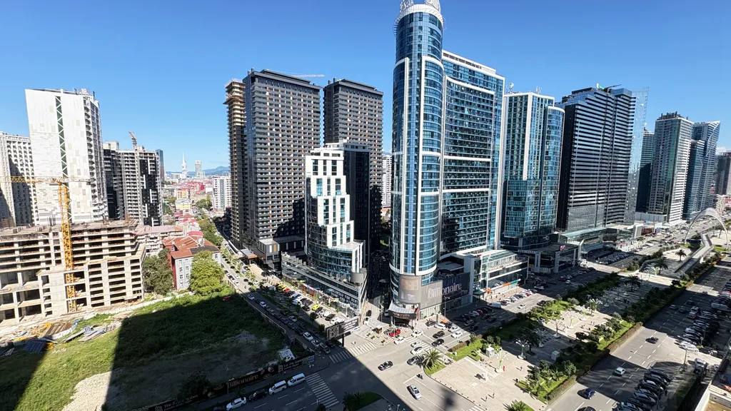Просторная квартира 1+1 в Orbi city