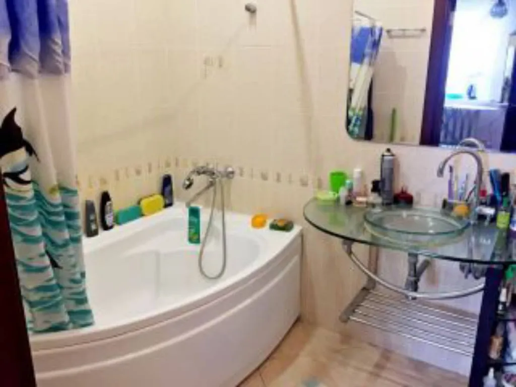 Удобная и уютная часть дома с отдельным входом, лужайкой, мангалом