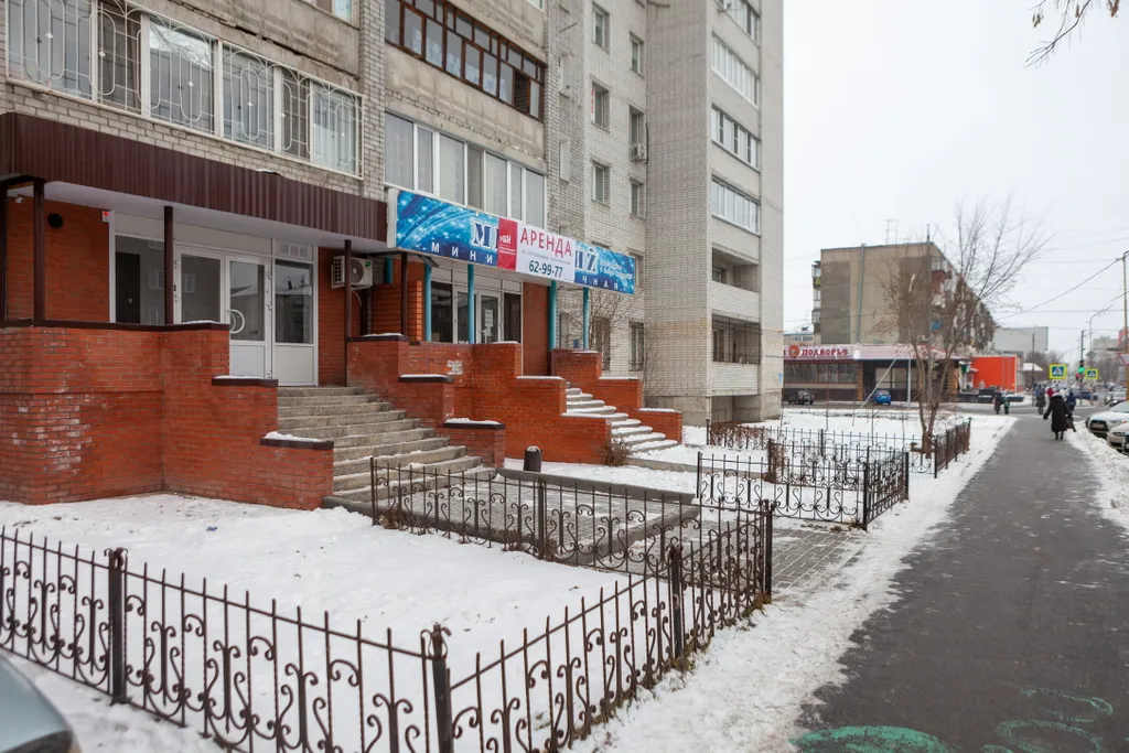 Большая студия со спальней