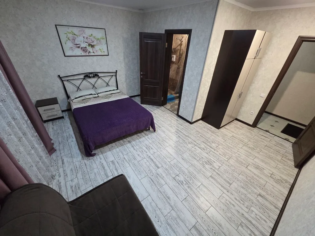 Двухкомнатная квартира на набережой