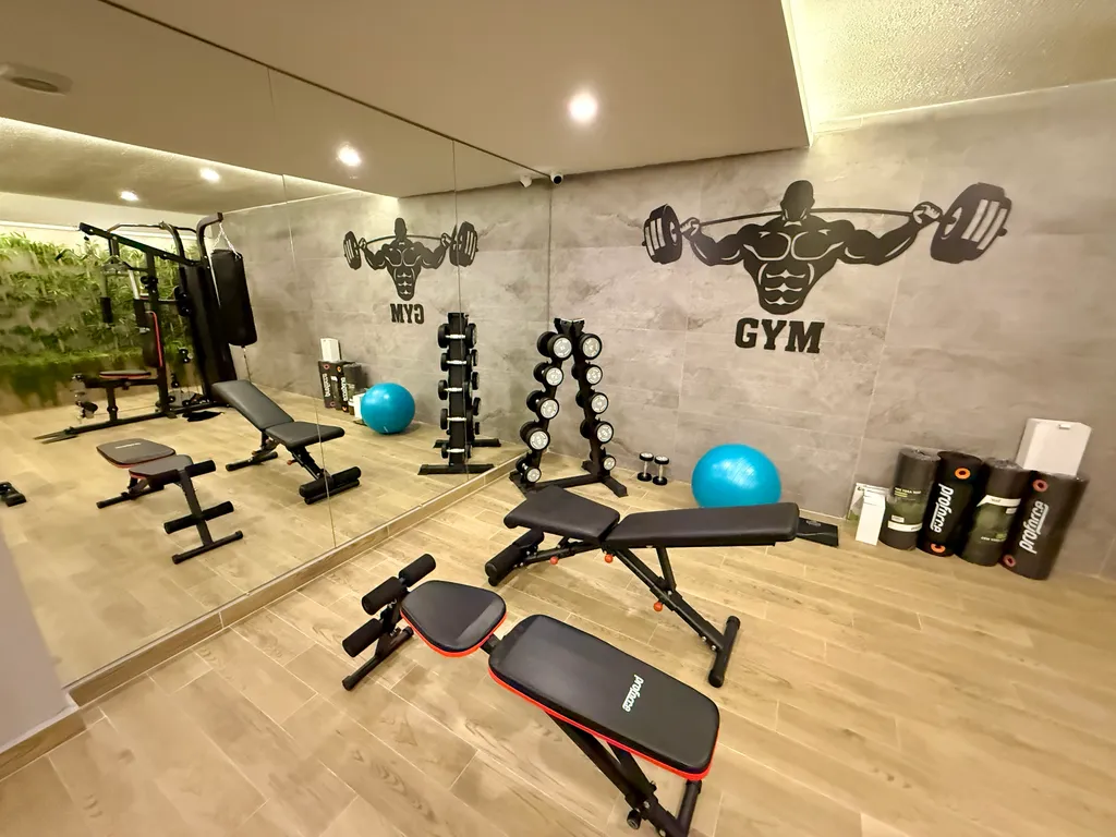 Уютная квартира с видом на горы, пляж Клеопатра