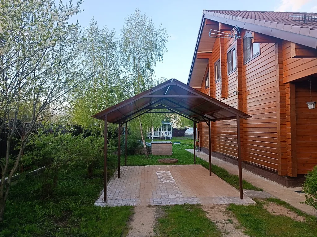 Большой светлый гостевой дом 230кв/м 50 соток участок