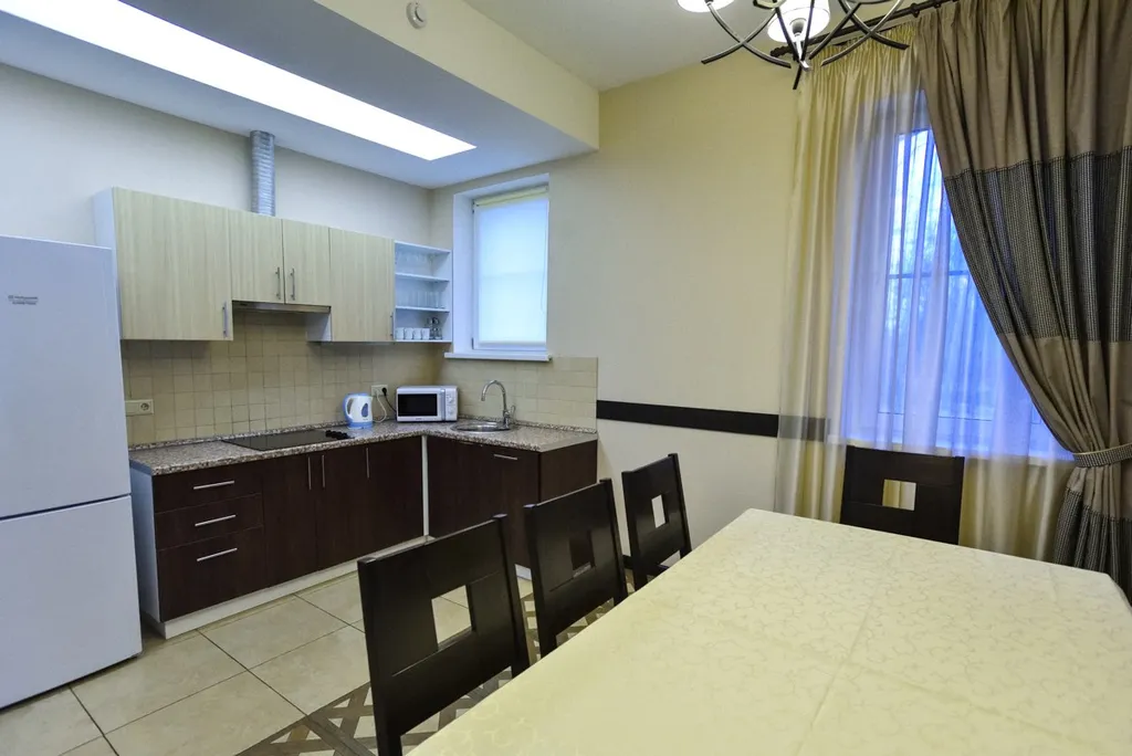 4-комнатный Дом