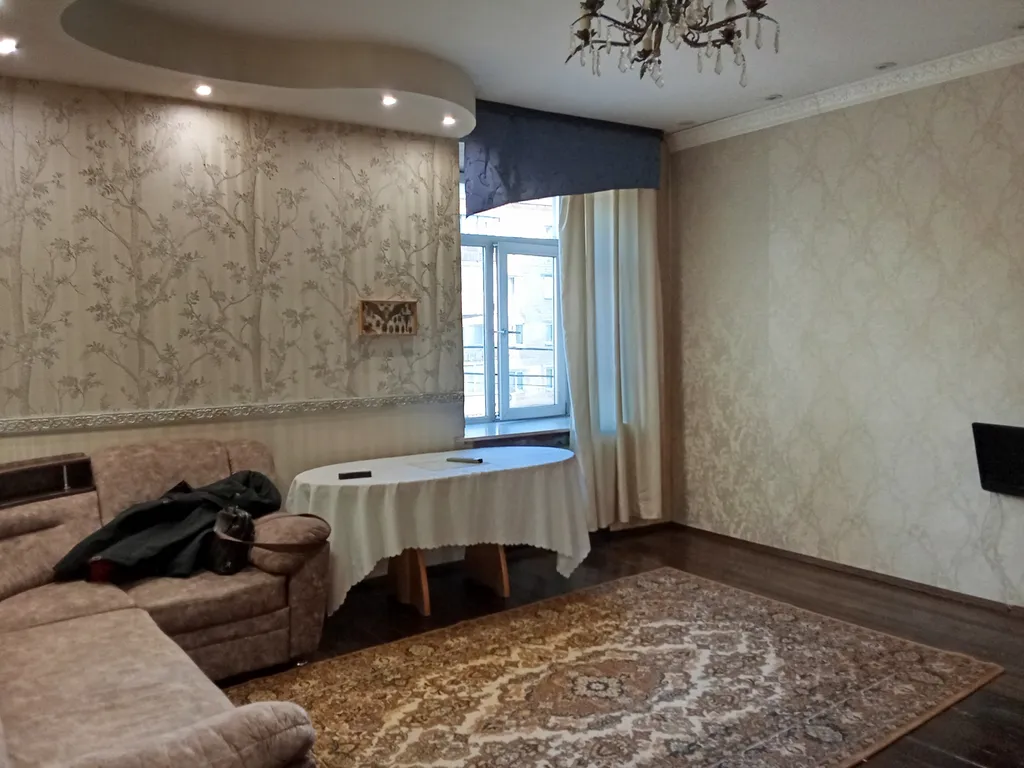 Квартира Уютная, просторная квартира в центре города — Красноярск