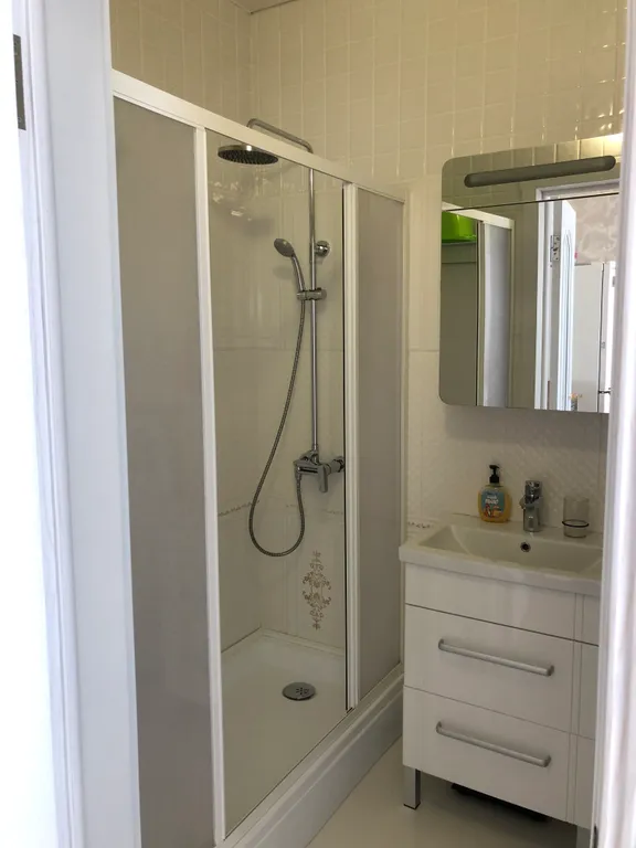 Квартира у самого синего-синего моря