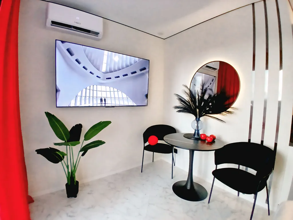 Квартира Квартира City SPA Studio с большой джакузи и тропическим душем в центре Минска — Минск