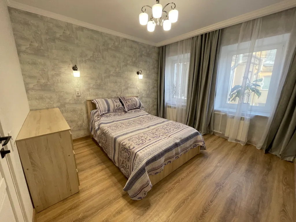 Двушка с видом на купол Исаакиевского собора