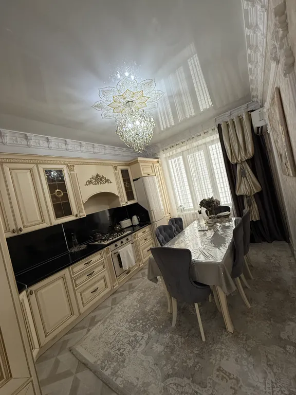 Квартира с дизайнерским ремонтом в самом сердце города в элитном районе — аренда посуточно в Избербаш