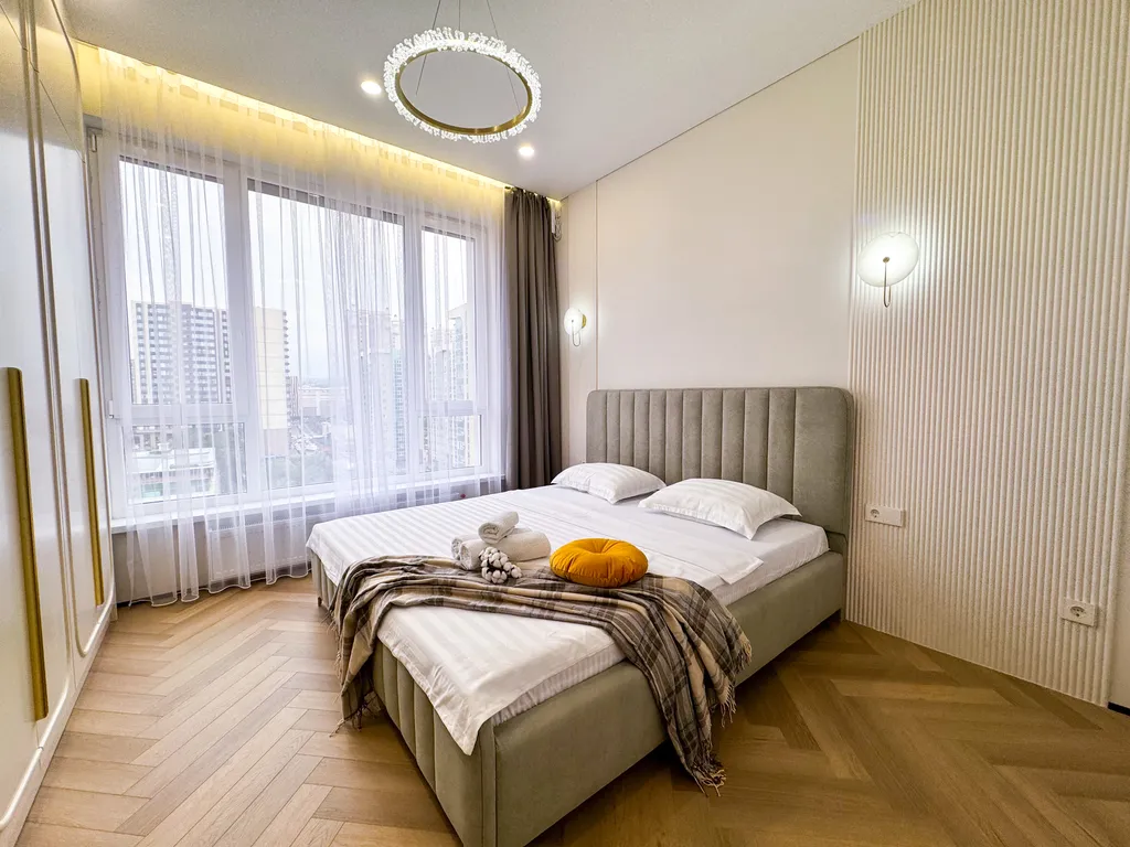 Люкс 3-комнатная евро квартира с видом на горы — аренда посуточно в Алматы