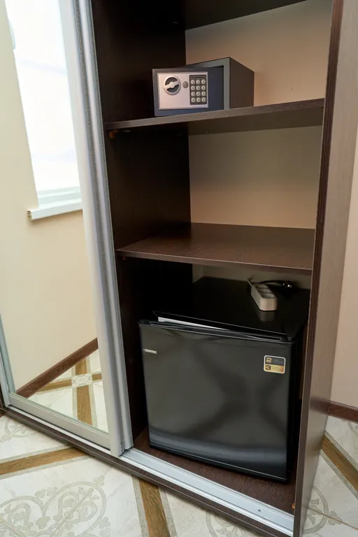 Квартира Квартира Трёхместный номер комфортный с 1 двуспальной кроватью и 1 односпальной — Кучугуры