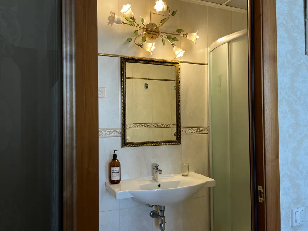 Квартира на усадьбе в купеческом центре исторического города