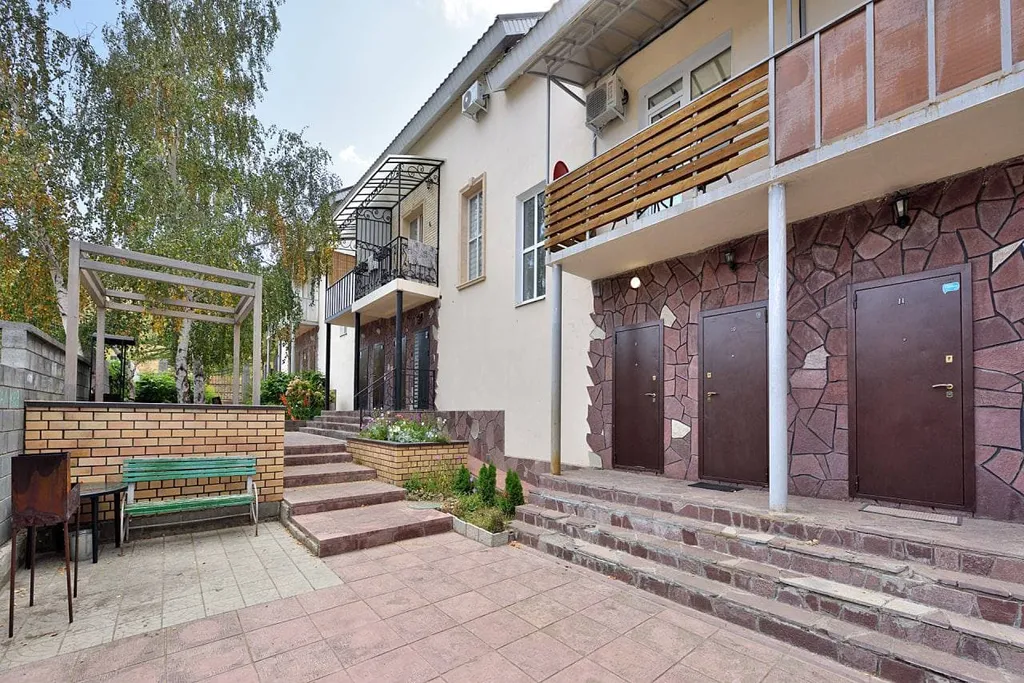 Таунхаус на озере Банном