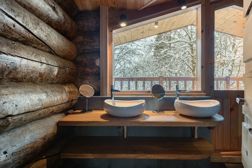 Дом из бревна kelo