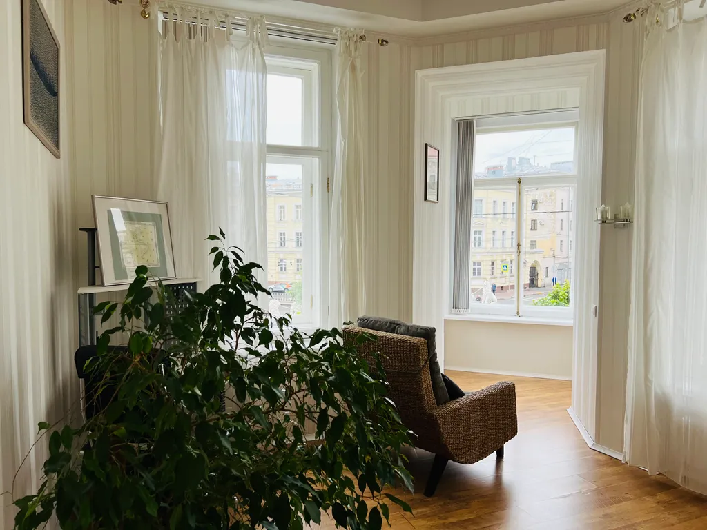 Видовые апартаменты у Львиного моста - набережная канала Грибоедова