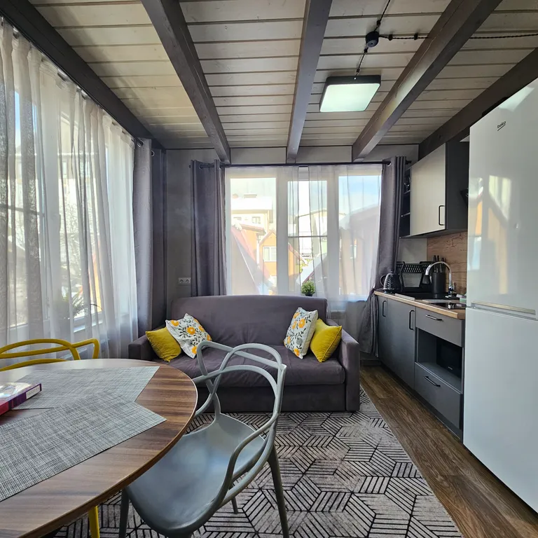 Стильная двухуровневая квартира