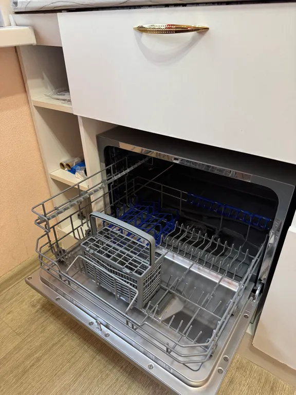 Двухкомнатная квартира в Йошкар-Оле в тихом районе с большой парковкой