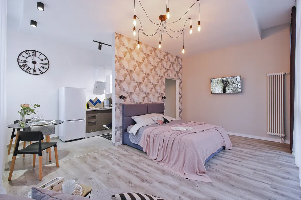 Квартира Студия с панорамными окнами в центре — аренда посуточно в Светлогорск