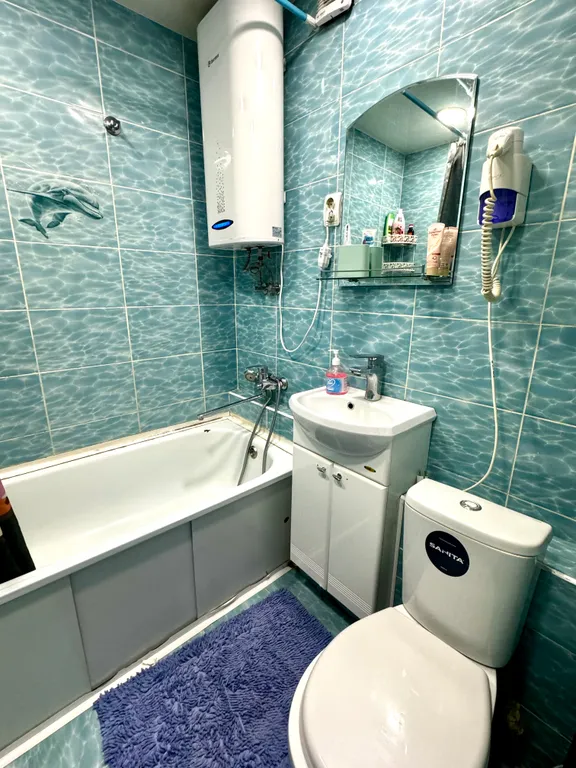 5 минут от аэропорта, в самом центре города