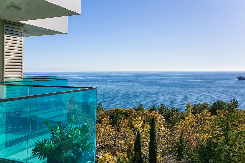 Квартира Симфония с двумя балконами и видом на море