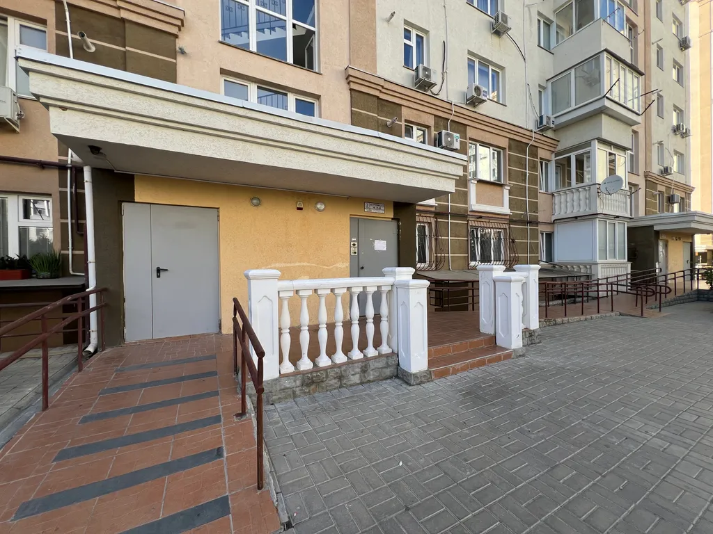 Пляж 5 мин рядом парк Победы Херсонес не берем плату за уборку