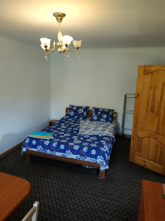 Квартира в домике с парковкой и отдельным входом