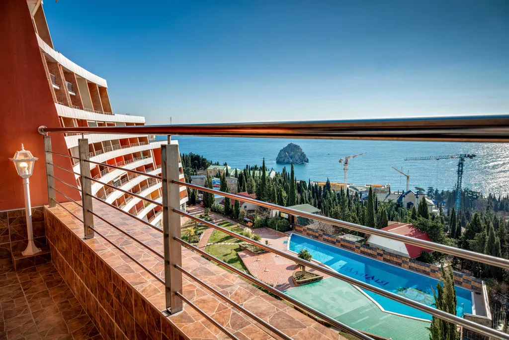 2-х комнатная квартира № 159 с видом на море и Артек