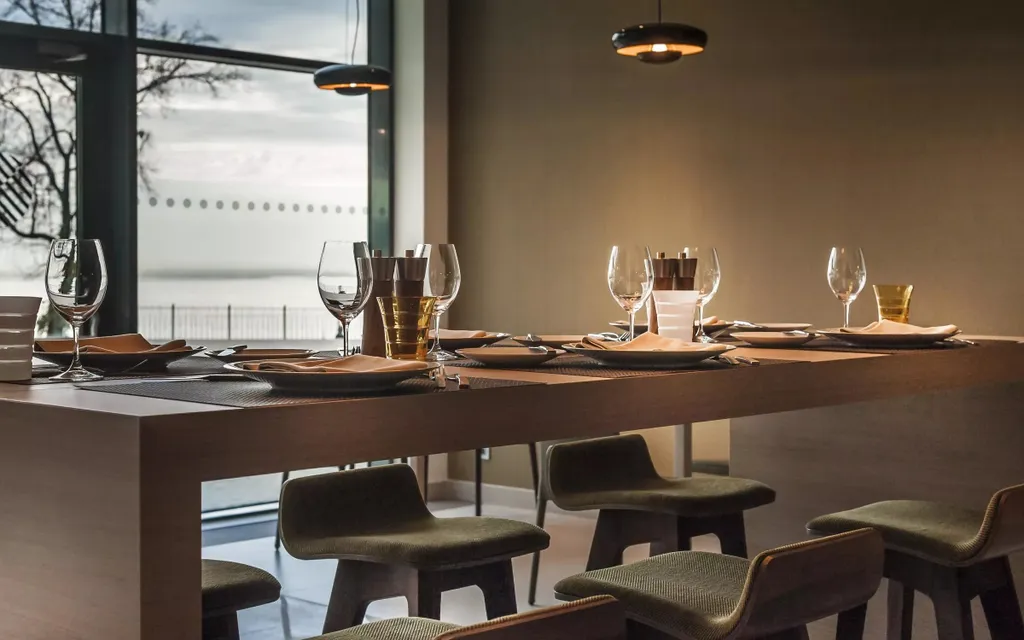 Двухкомнатные апартаменты с видом на море