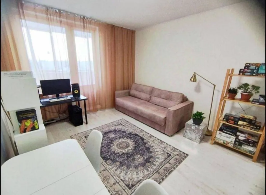 Уютная студия около метро Новокосино