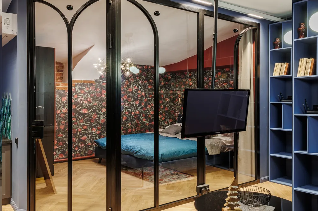 Черничные ночи в столице Золотого кольца