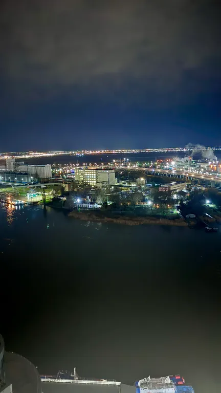 Двухкомнатная квартира с видом на Дон