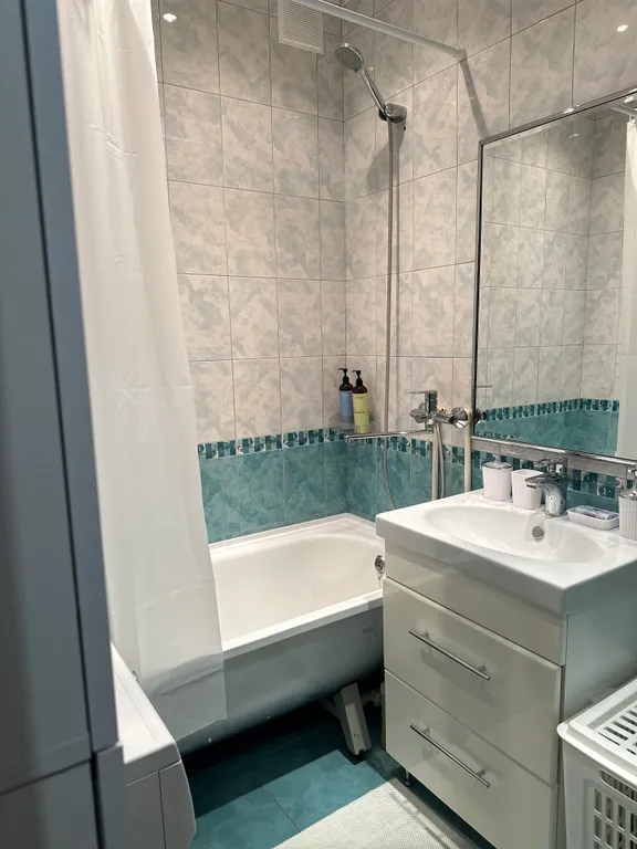 Квартира 2-комнатная Квартира — Великий Новгород