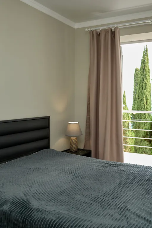 Апартаменты класса люкс с видом на море и горы в центре города