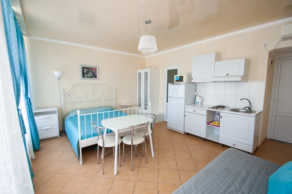 Студия с балконом астра 4