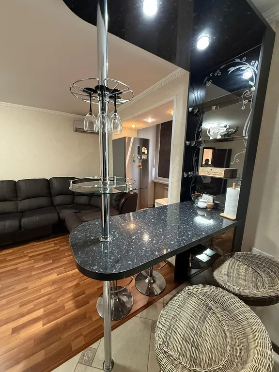 Квартира рядом с ЖД вокзалом