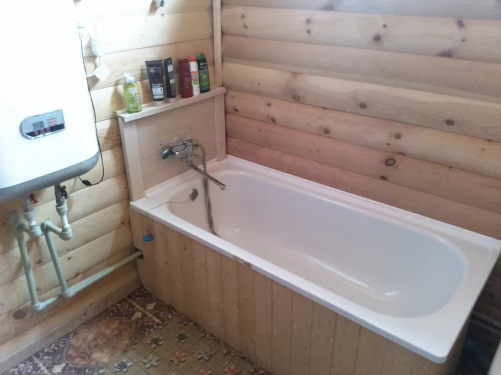 Коттедж на берегу