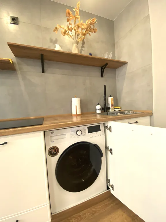 Гостеприимная квартира-студия в центре города в 5 минутах до набережной