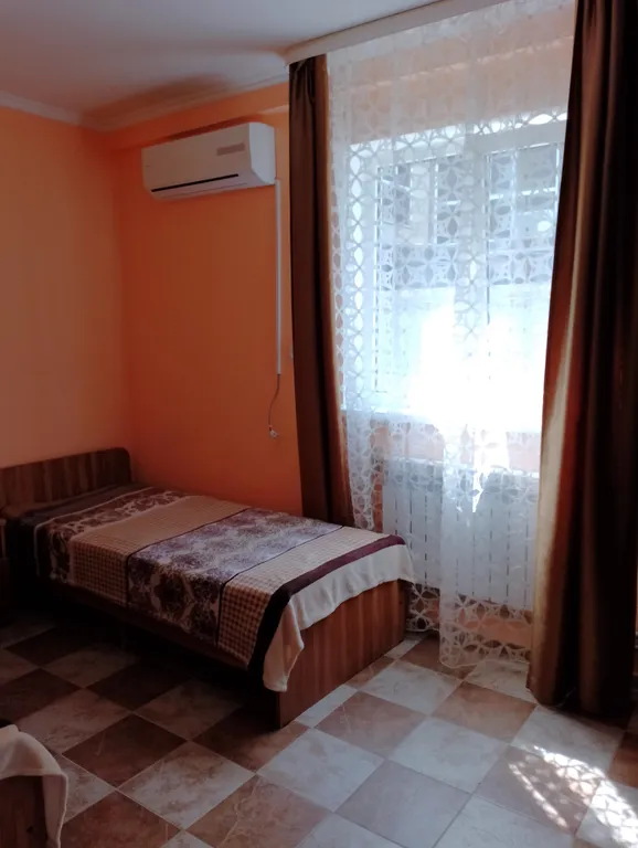 Уютная комната с отдельными кроватями на 2-ом этаже