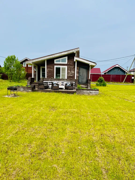 Коттедж Уютный дачный дом с террасой — Санкт-Петербург