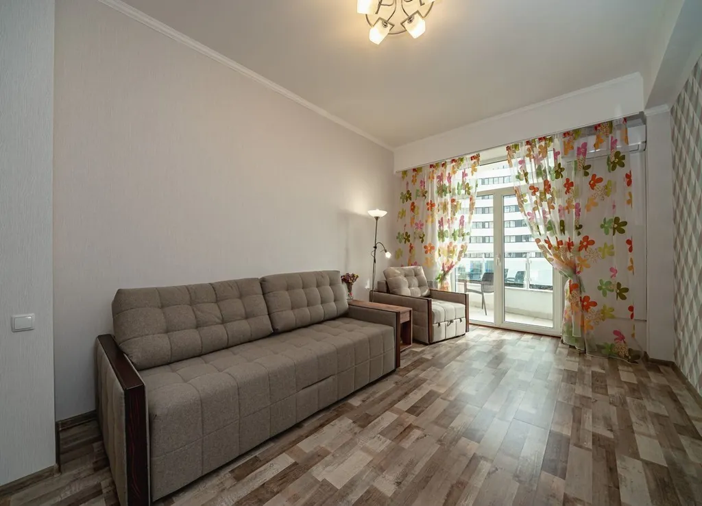 Уютная квартира в ЖК Шато Лувр