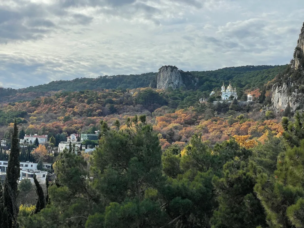 Апартаменты с видом на море и горы
