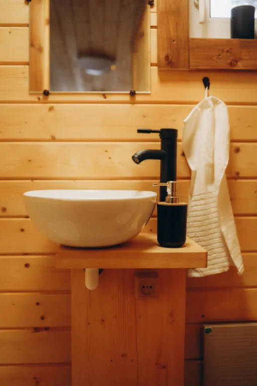 Семейный домик с отдельной спальней (эльбрус) горячая купель (платно)