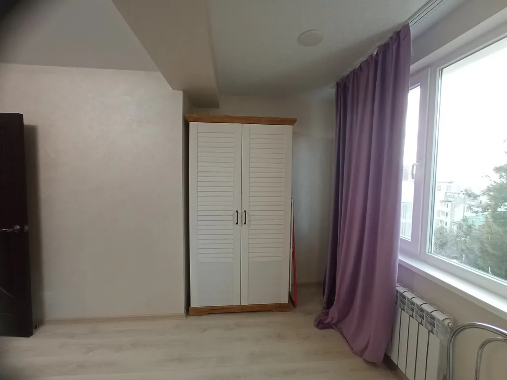 Уютная двухкомнатная квартира с видом на море и горы