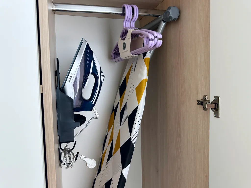 Апартаменты с видом на бассейн и море, ЖК White Sails