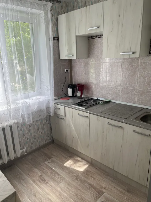 Квартира у института